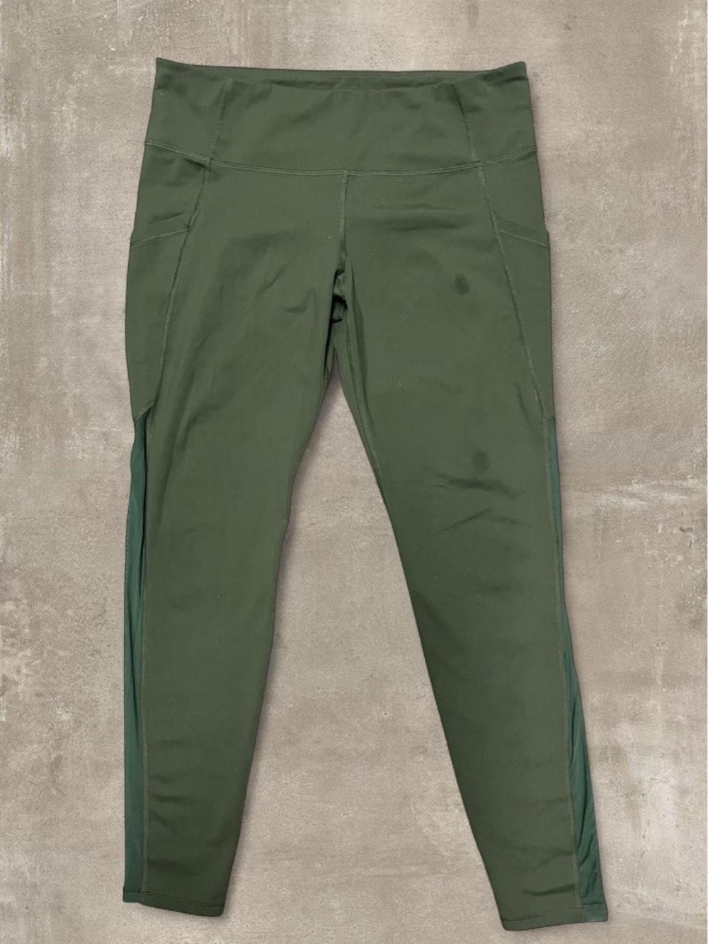 Old Navy Active Olive Green High Rise Pocket Leggings Size XXL